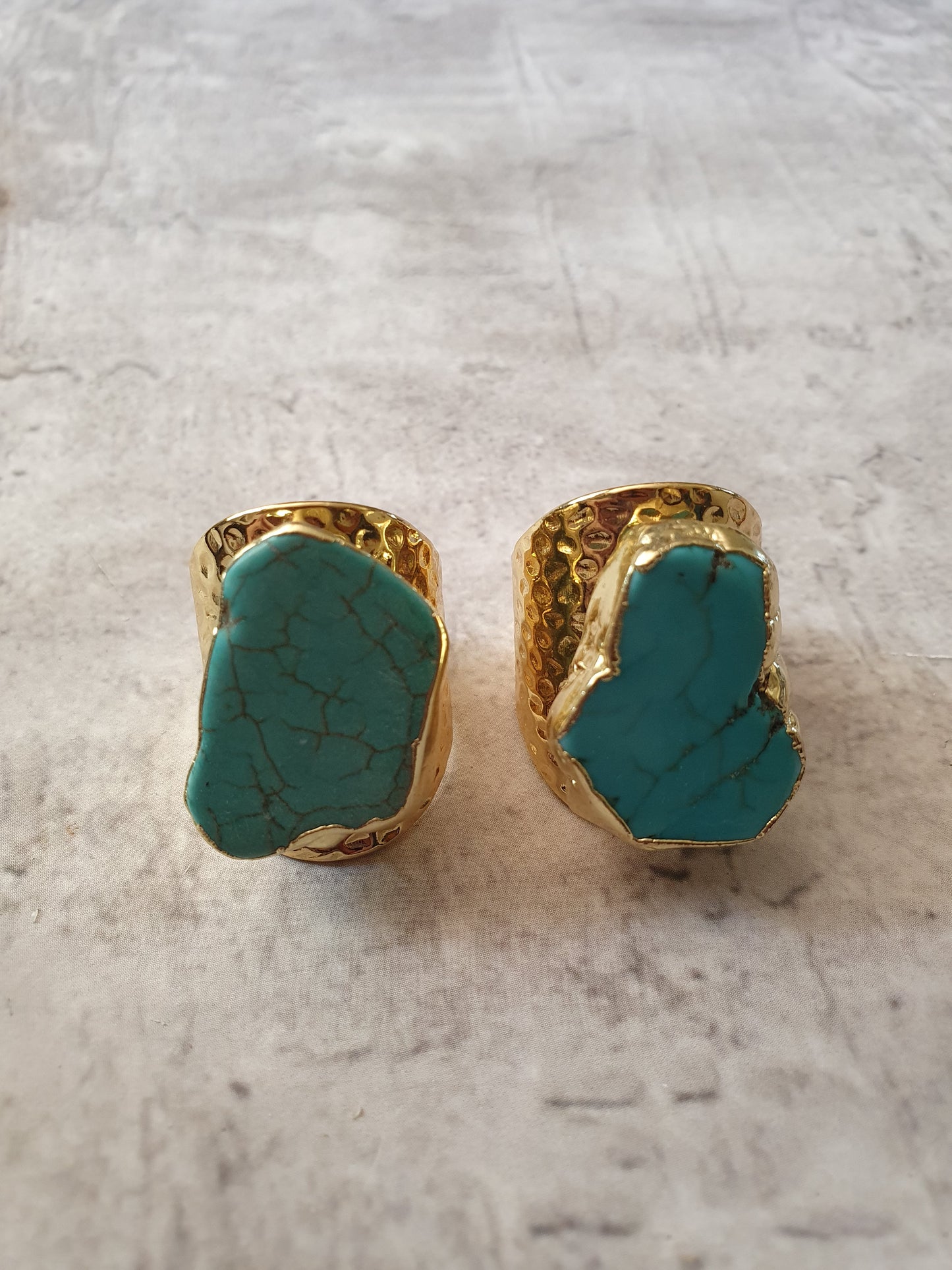 Turquoise Howlite Ring